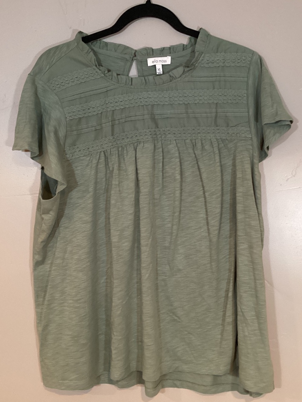 Ella Moss Sage Green Lace-Trim Short Sleeve Blouse